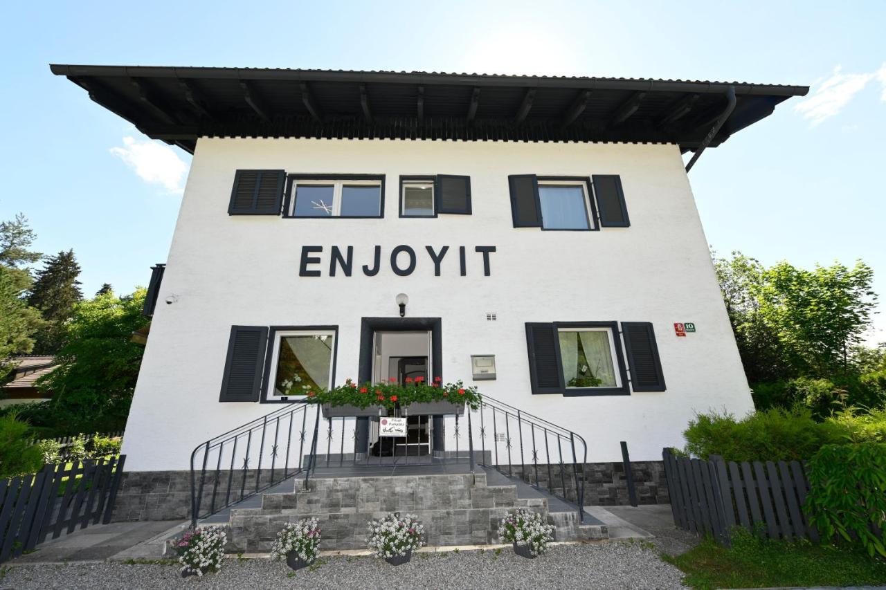 Enjoyit Velden West Hotel Selpritsch Buitenkant foto