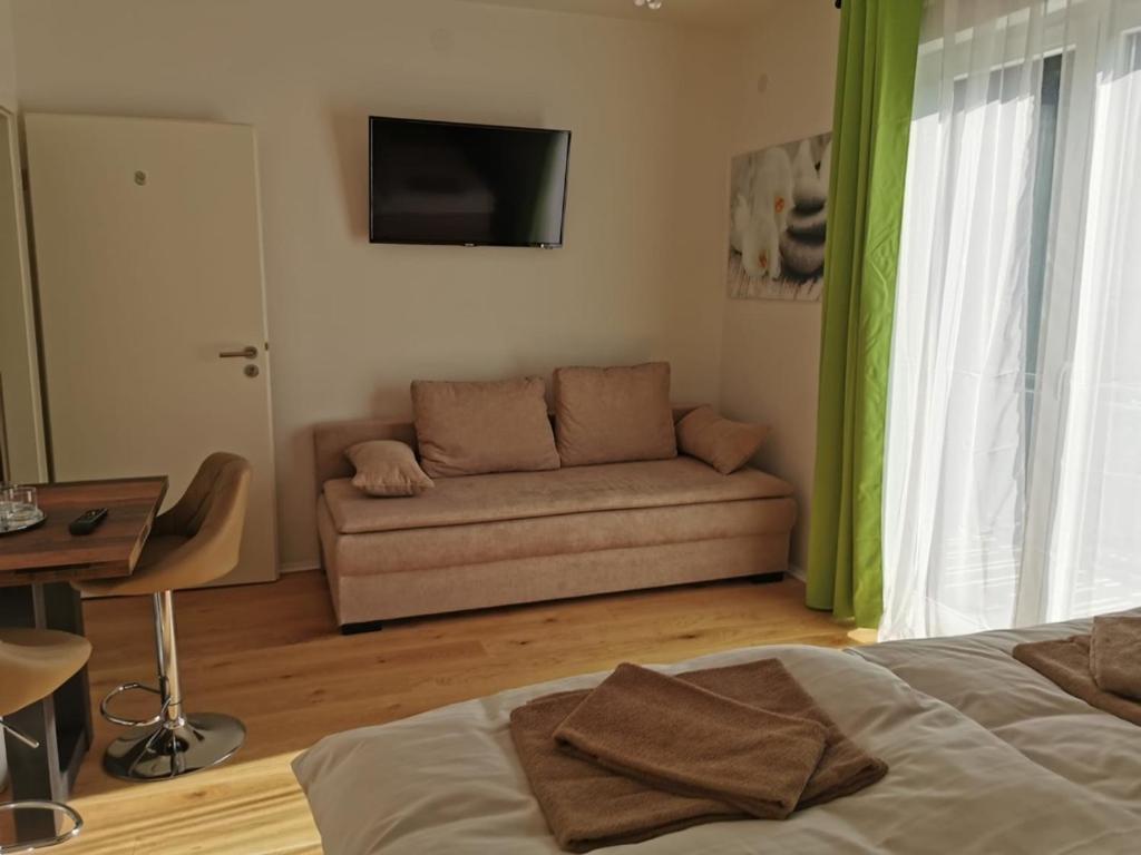 Enjoyit Velden West Hotel Selpritsch Buitenkant foto