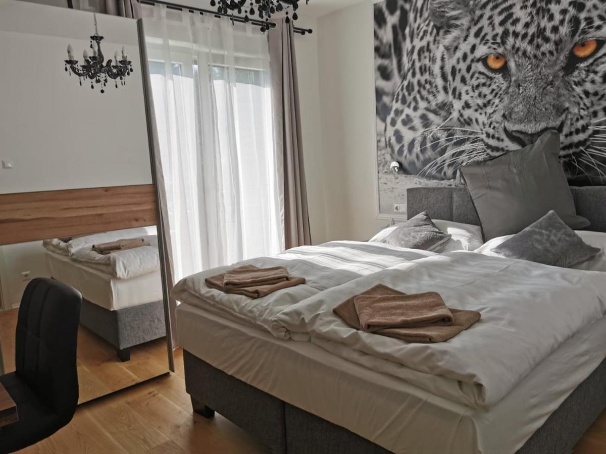Enjoyit Velden West Hotel Selpritsch Buitenkant foto